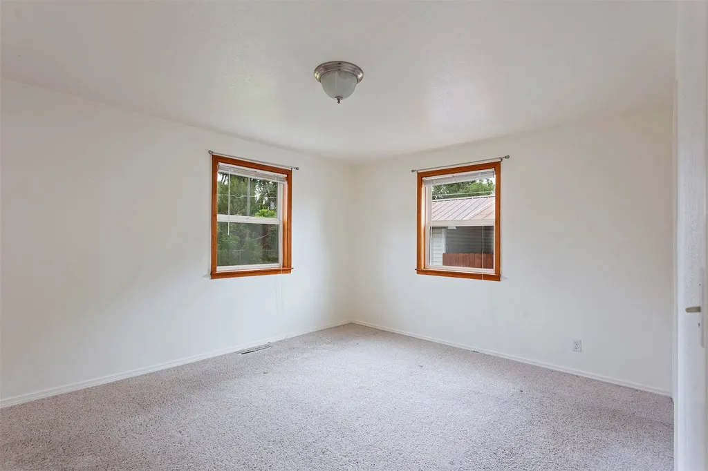 296 S Sapphire Street Hamilton MT 59840