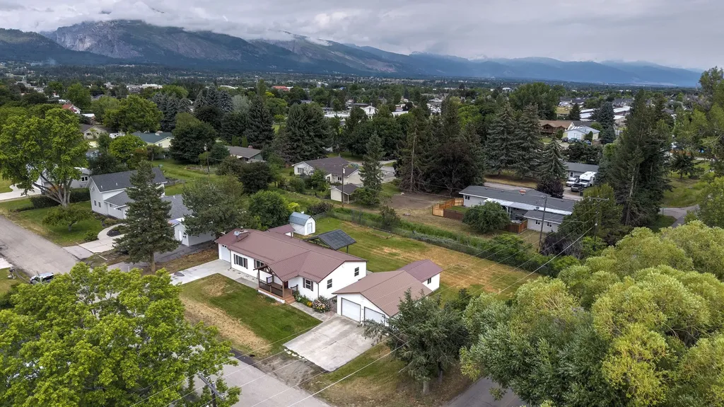 296 S Sapphire Street Hamilton MT 59840