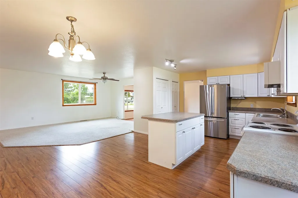 296 S Sapphire Street Hamilton MT 59840