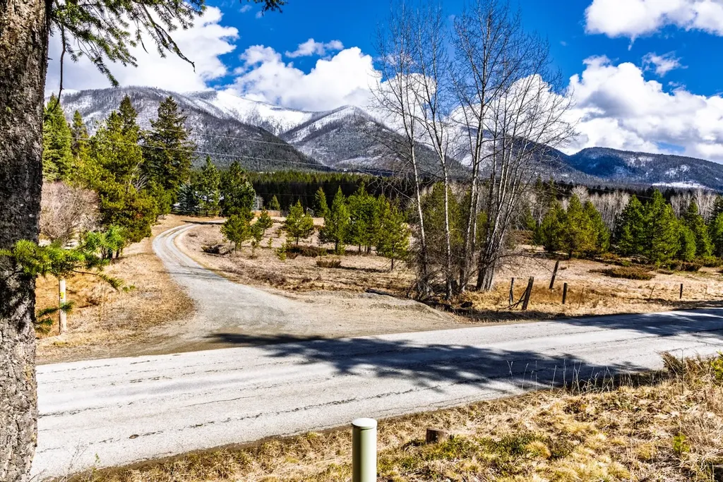 Nhn Glen Lake Road Eureka MT 59917