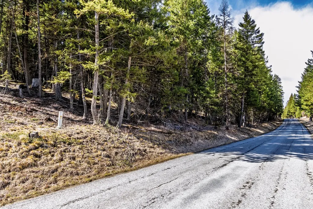 Nhn Glen Lake Road Eureka MT 59917