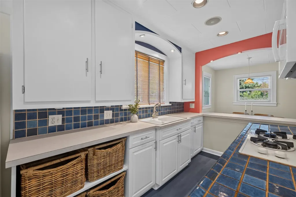 825 12th Avenue Helena MT 59601
