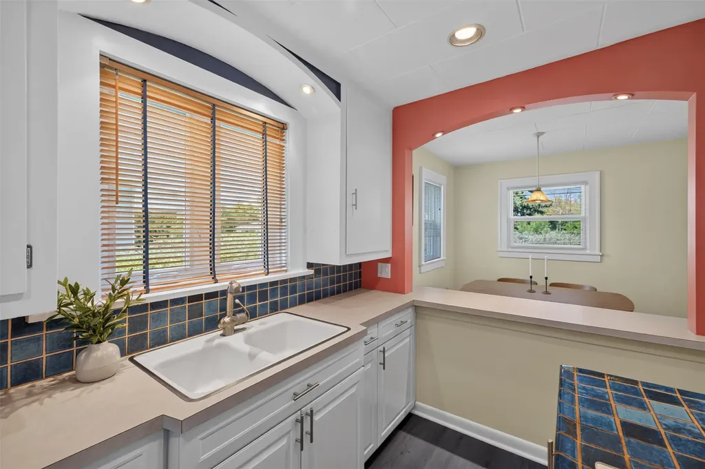 825 12th Avenue Helena MT 59601