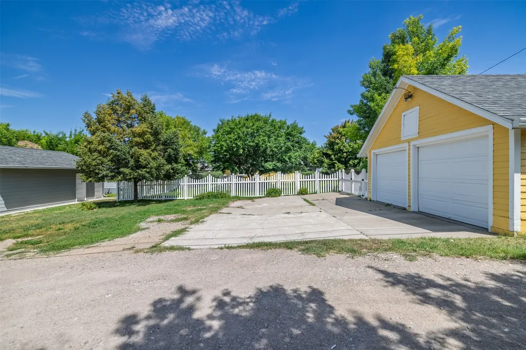 825 12th Avenue Helena MT 59601