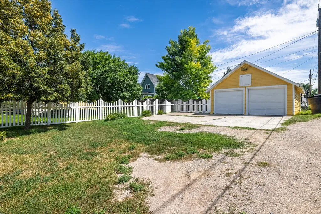 825 12th Avenue Helena MT 59601