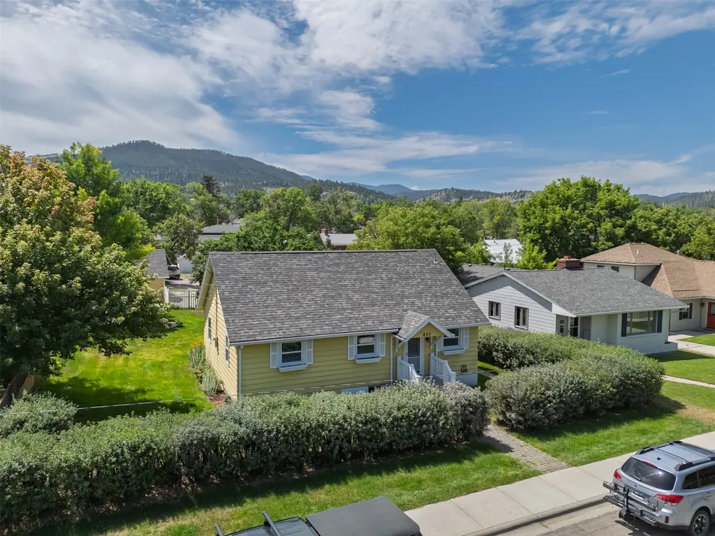 825 12th Avenue Helena MT 59601