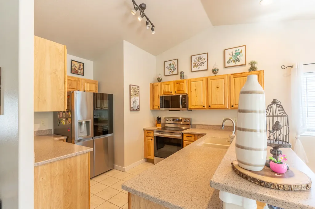 987 Electric Avenue Bigfork MT 59911