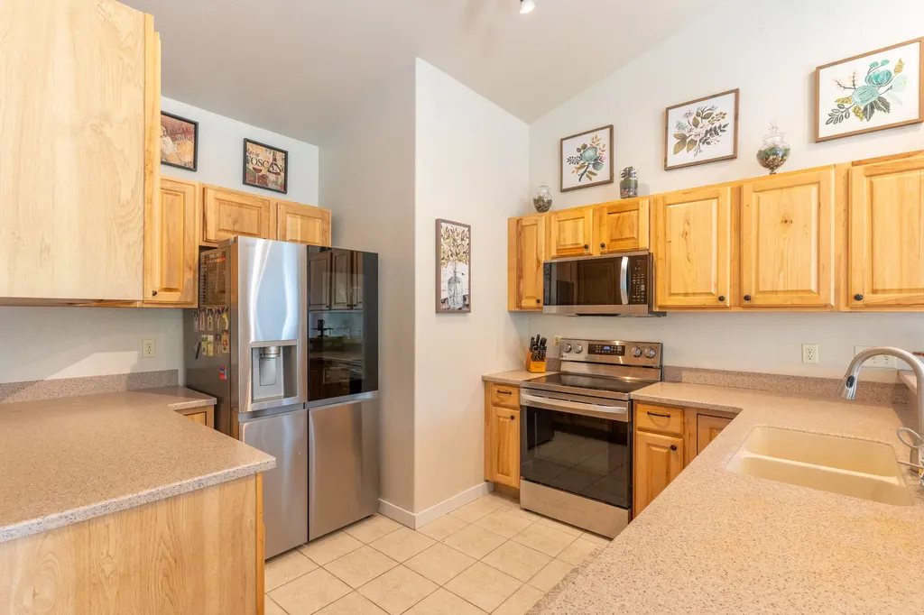 987 Electric Avenue Bigfork MT 59911