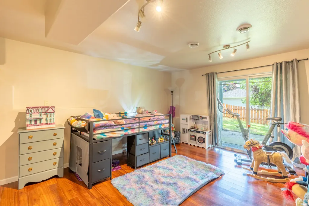 987 Electric Avenue Bigfork MT 59911