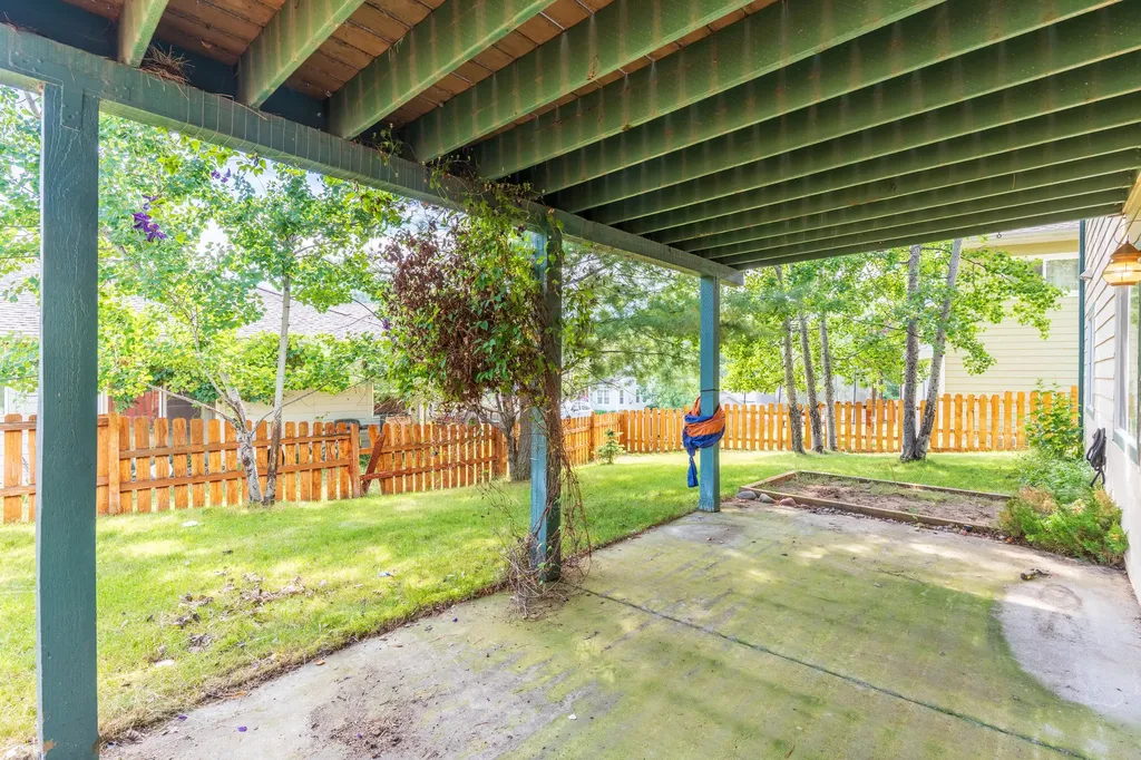 987 Electric Avenue Bigfork MT 59911