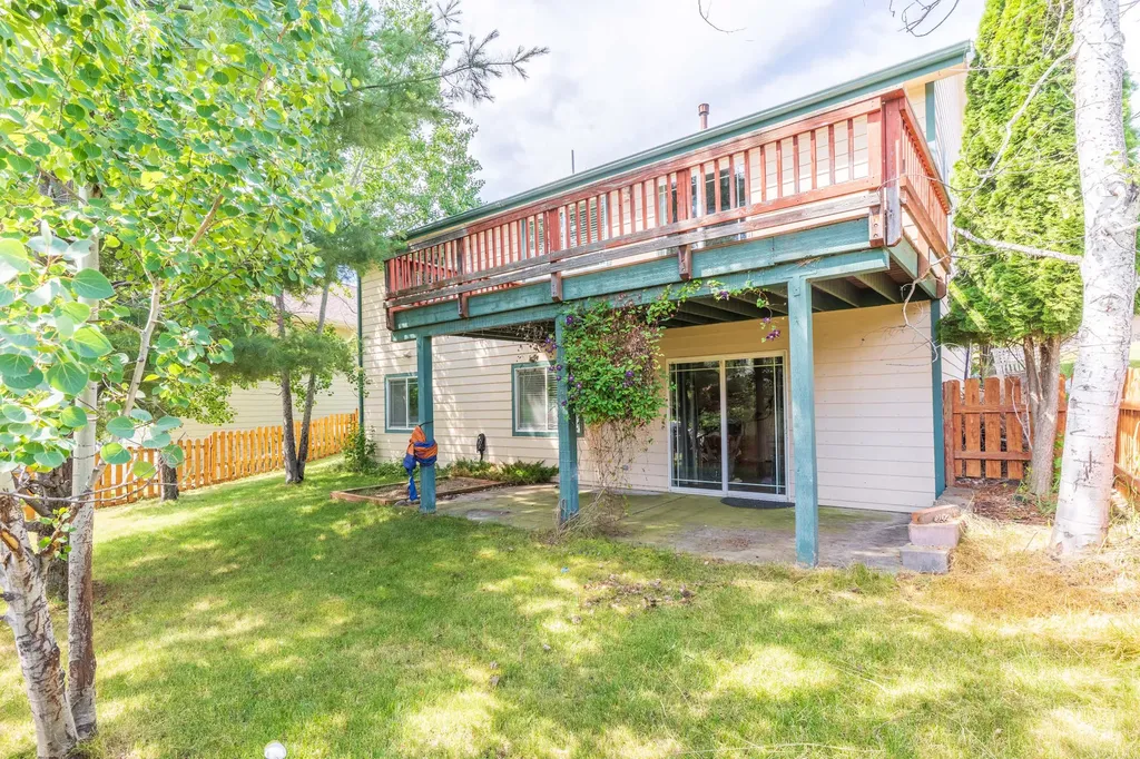987 Electric Avenue Bigfork MT 59911