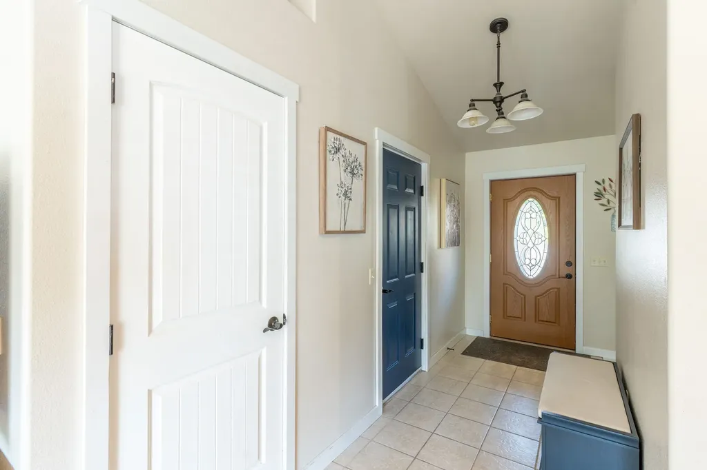 987 Electric Avenue Bigfork MT 59911