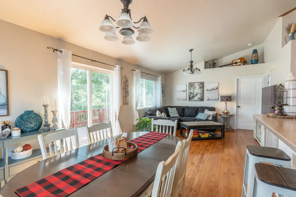 987 Electric Avenue Bigfork MT 59911