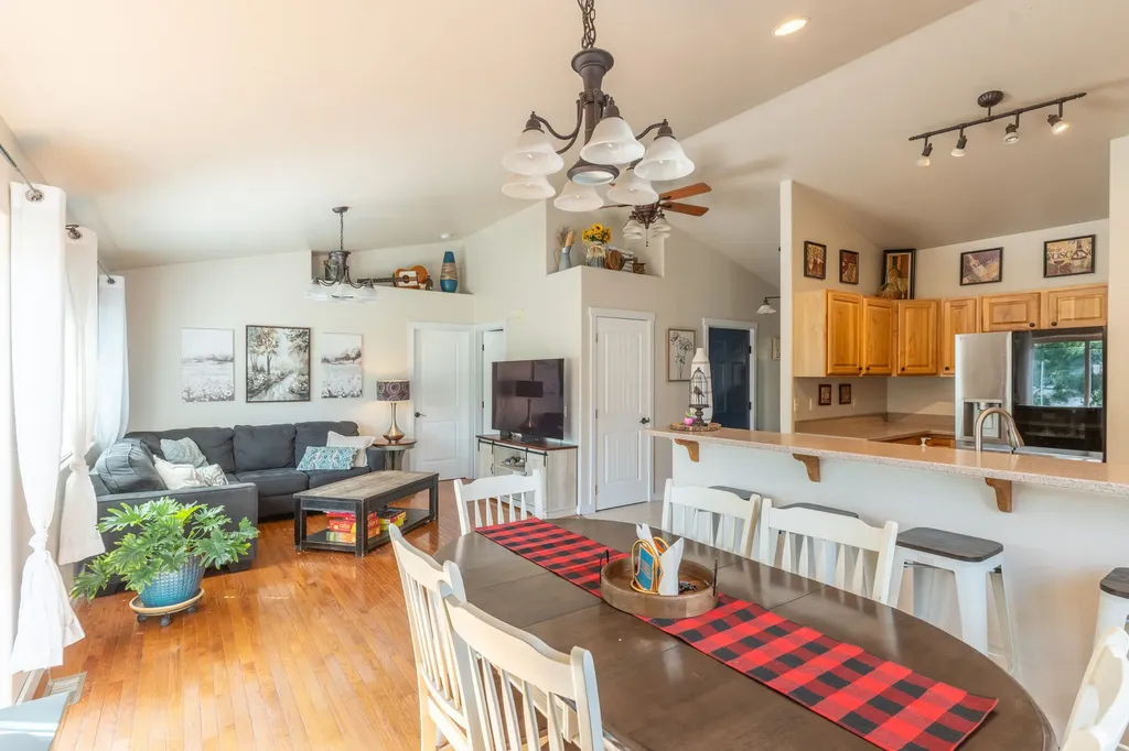 987 Electric Avenue Bigfork MT 59911