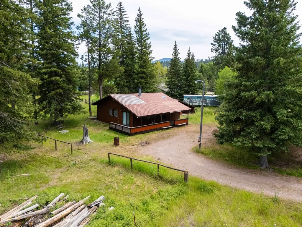 1361 Dalton Mountain Road Lincoln MT 59639