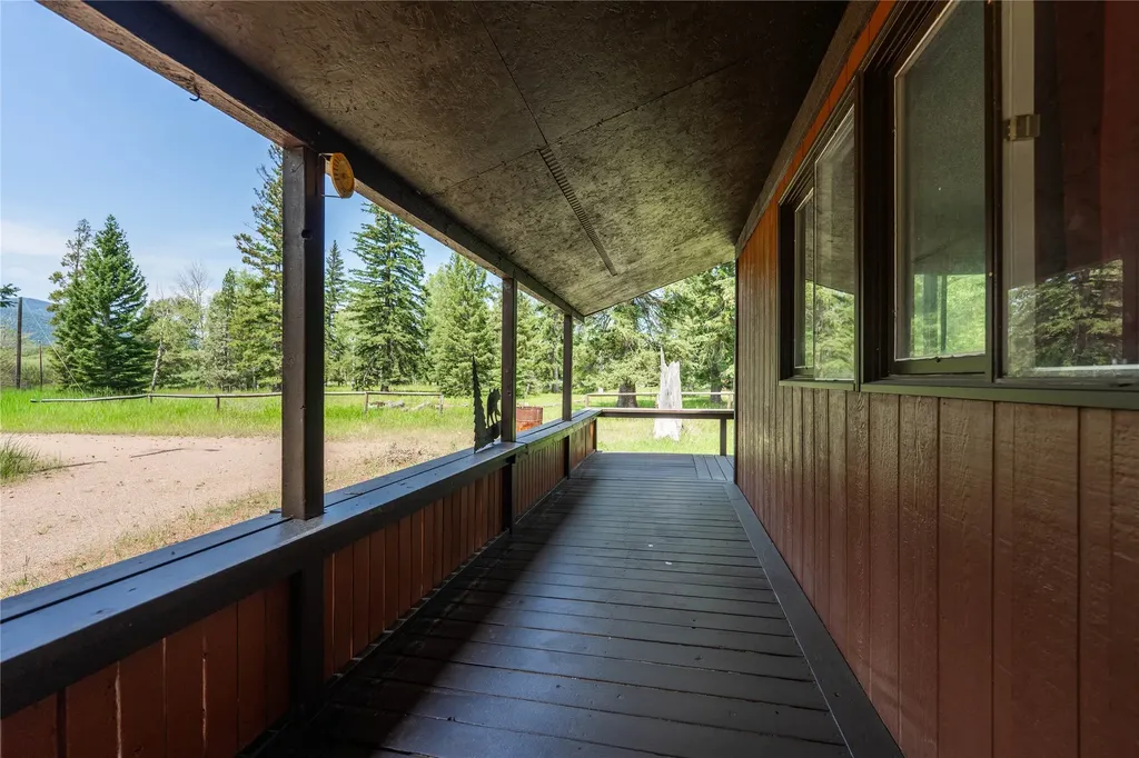 1361 Dalton Mountain Road Lincoln MT 59639