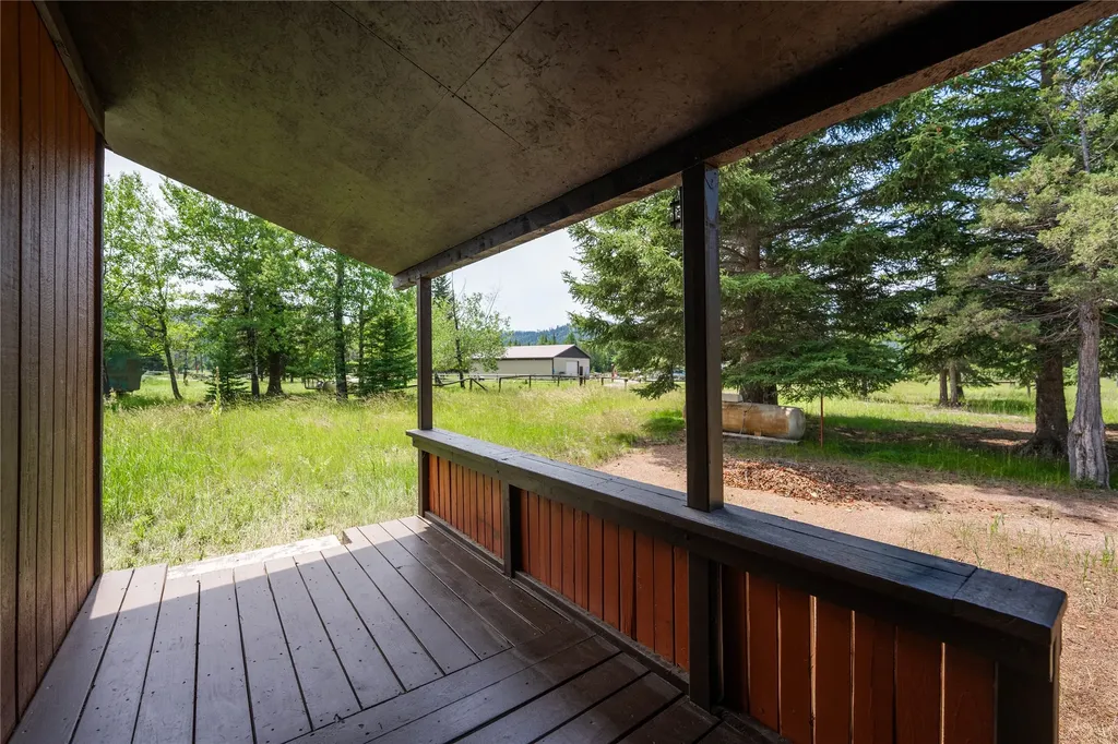 1361 Dalton Mountain Road Lincoln MT 59639