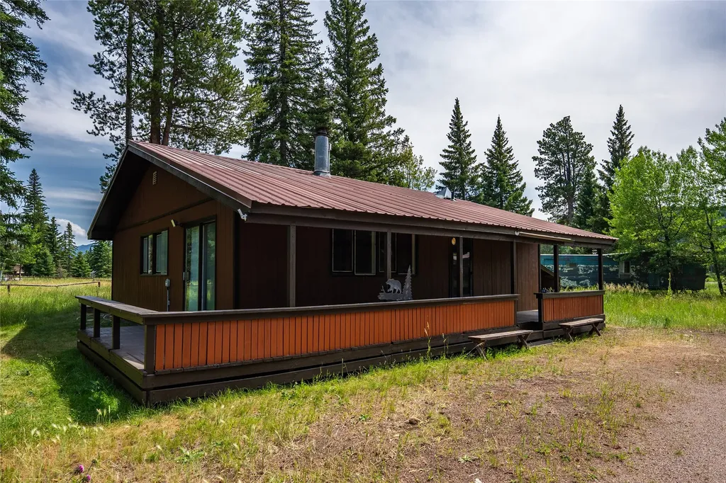 1361 Dalton Mountain Road Lincoln MT 59639