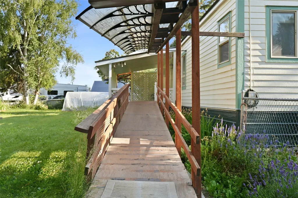 636 E Evergreen Drive Kalispell MT 59901