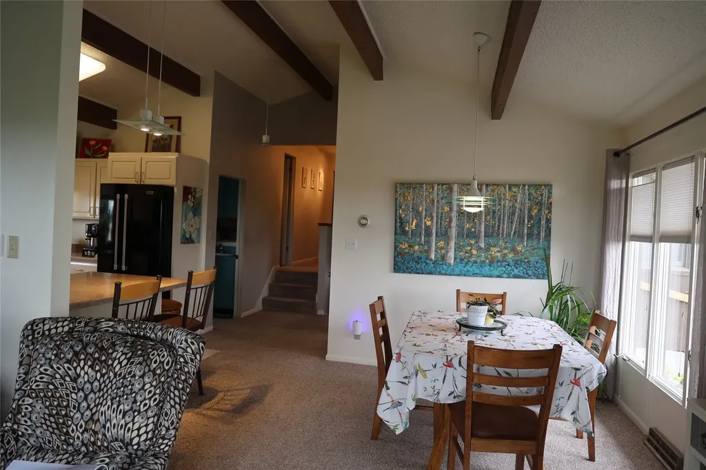 211 Illinois Avenue Valier MT 59486