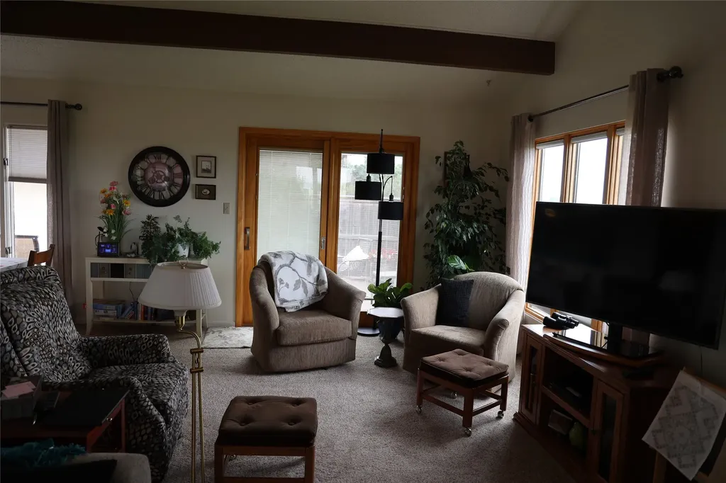 211 Illinois Avenue Valier MT 59486