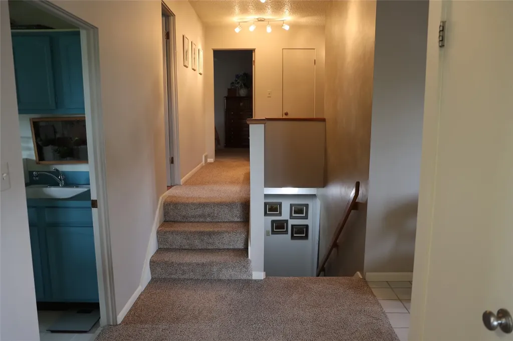 211 Illinois Avenue Valier MT 59486