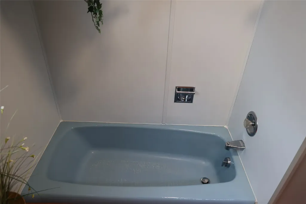 211 Illinois Avenue Valier MT 59486
