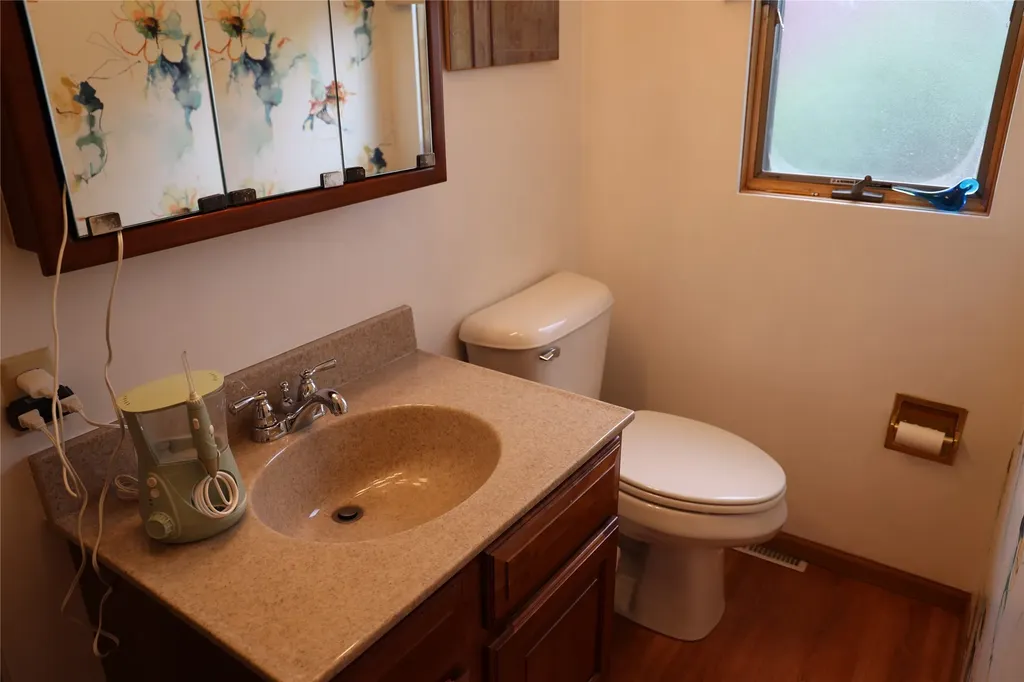 211 Illinois Avenue Valier MT 59486