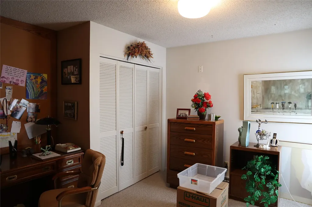 211 Illinois Avenue Valier MT 59486
