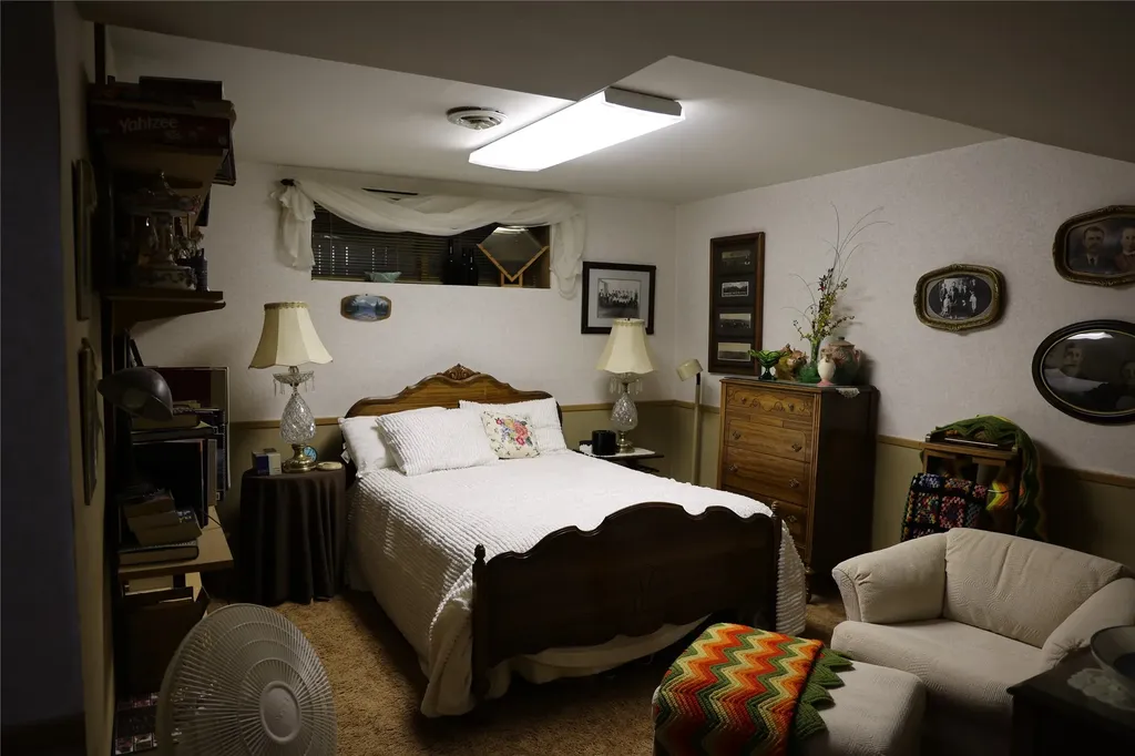 211 Illinois Avenue Valier MT 59486