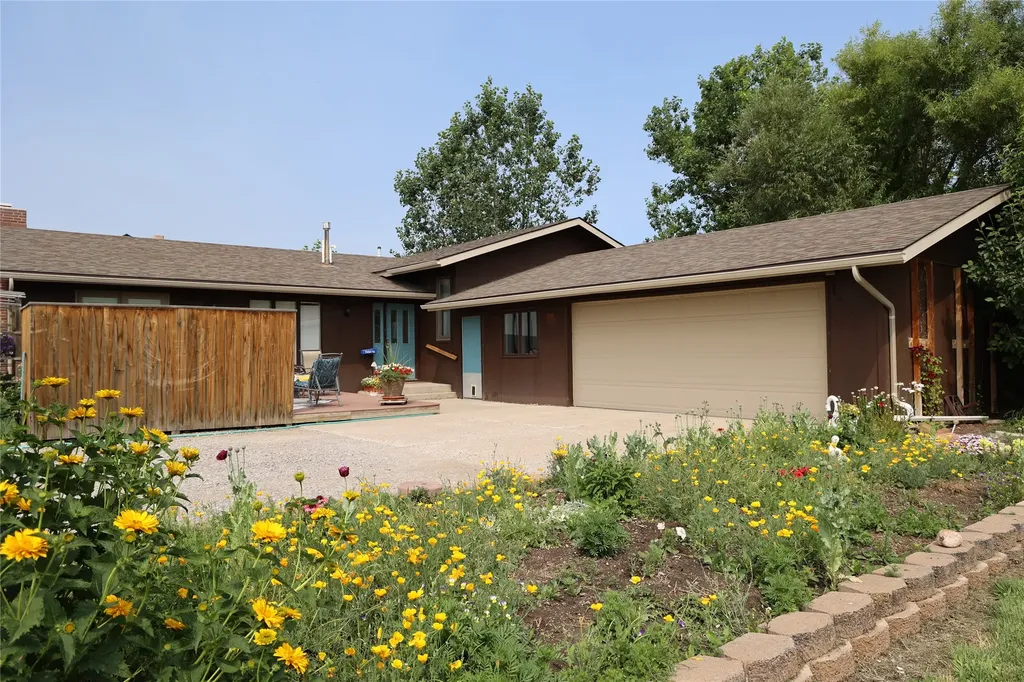 211 Illinois Avenue Valier MT 59486