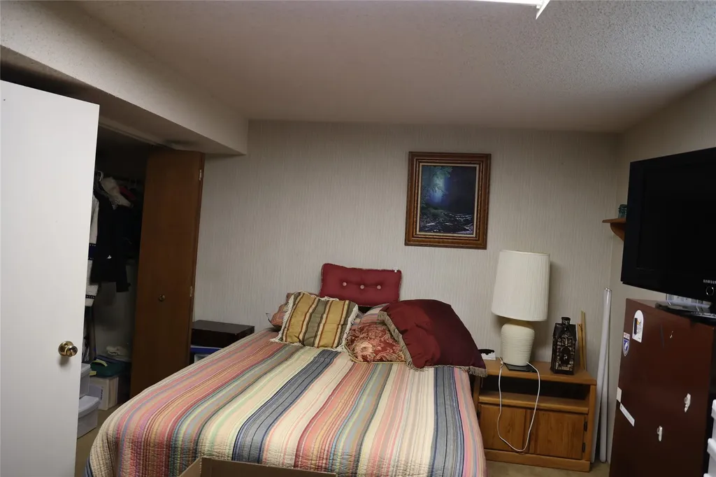 211 Illinois Avenue Valier MT 59486