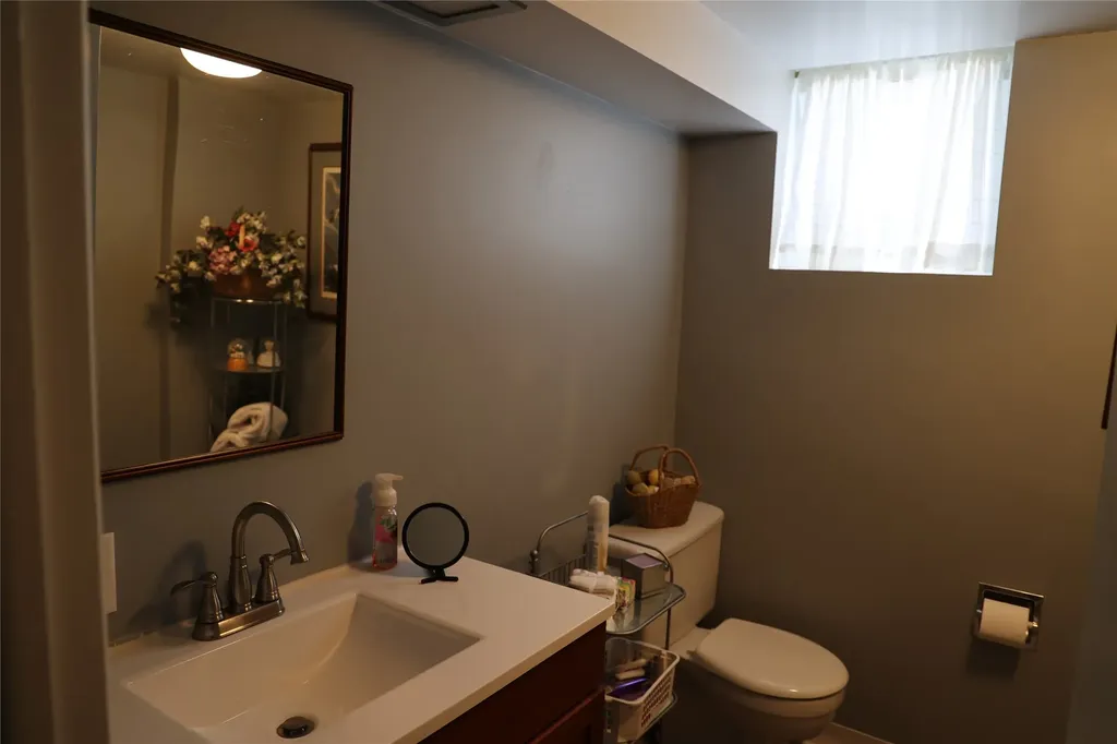 211 Illinois Avenue Valier MT 59486