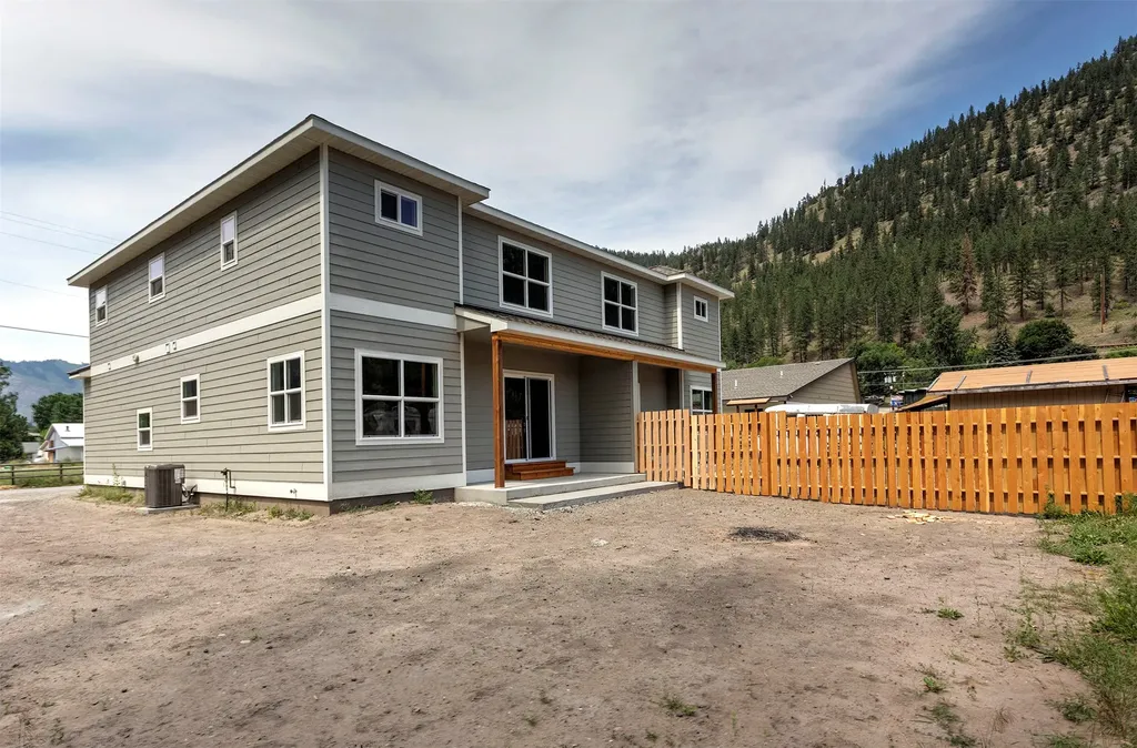 106 3rd Street Alberton MT 59820