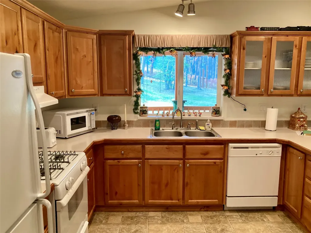 26445 Butler Creek Huson MT 59846