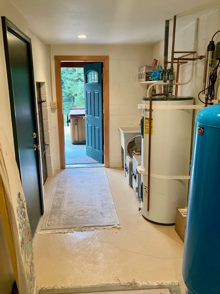 26350 Butler Creek Huson MT 59846