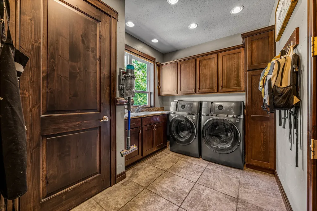 10679 Sugar Pine Place Lolo MT 59847
