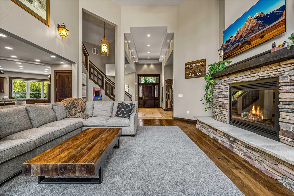 10679 Sugar Pine Place Lolo MT 59847