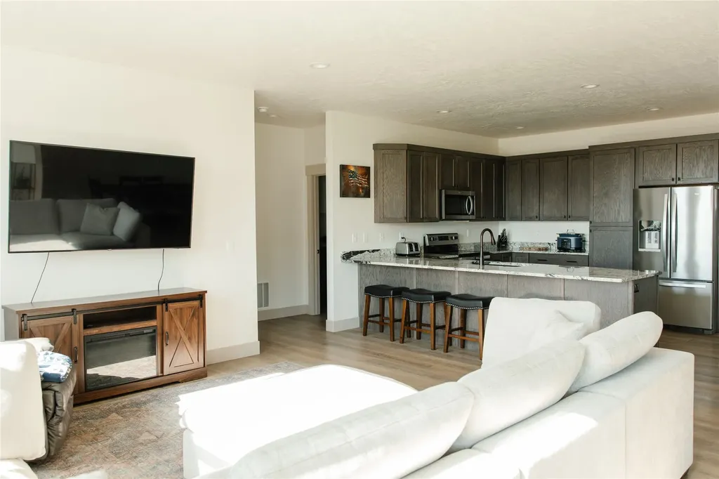 160 Thomas Way Dillon MT 59725