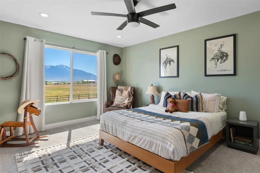 37702 Hawkins Road St Ignatius MT 59865