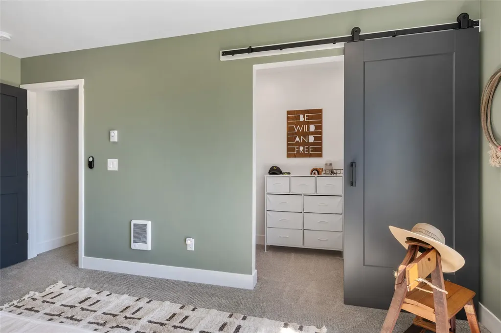 37702 Hawkins Road St Ignatius MT 59865