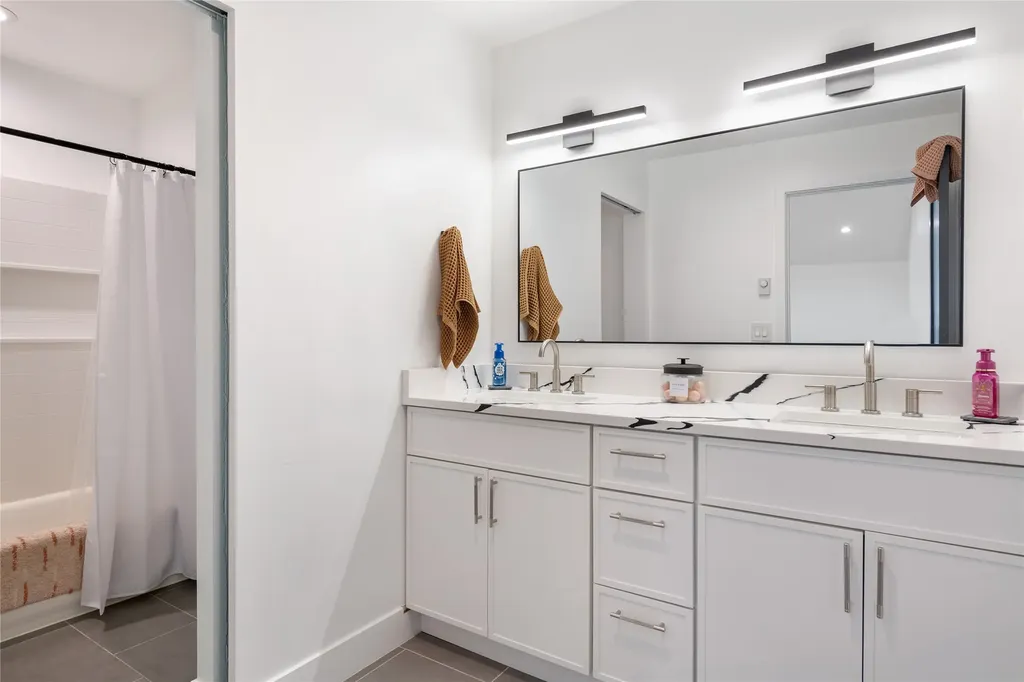 37702 Hawkins Road St Ignatius MT 59865