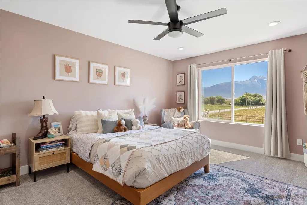 37702 Hawkins Road St Ignatius MT 59865