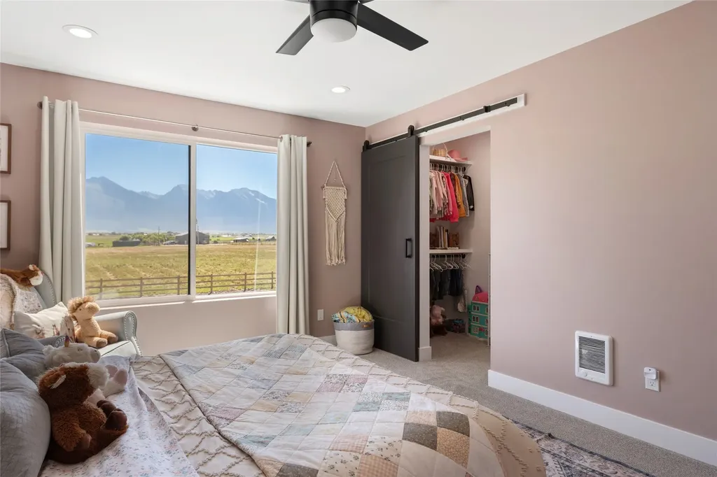37702 Hawkins Road St Ignatius MT 59865
