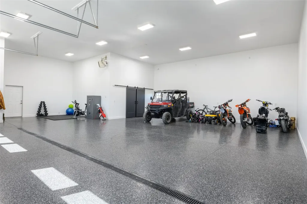 37702 Hawkins Road St Ignatius MT 59865