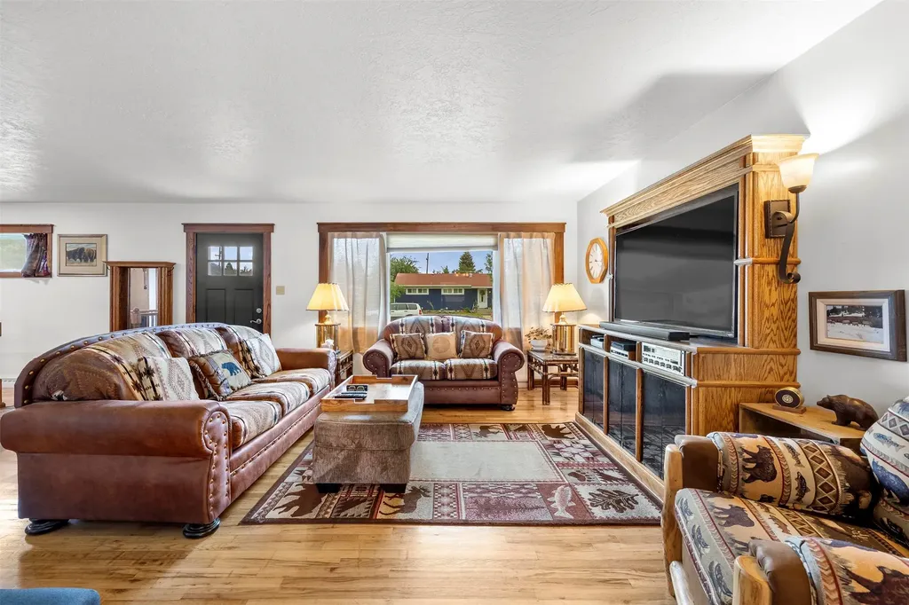 2915 St Ann Street Butte MT 59701