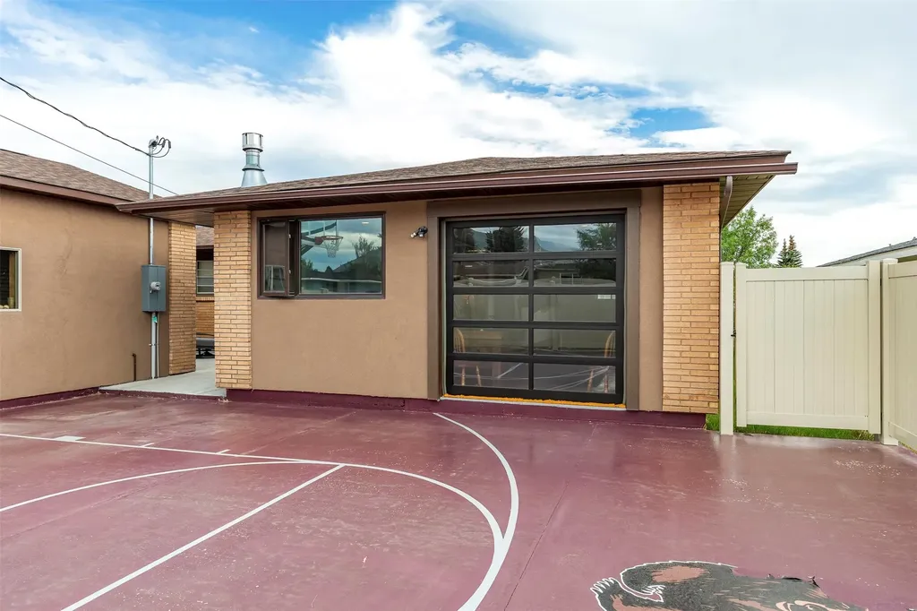 2915 St Ann Street Butte MT 59701