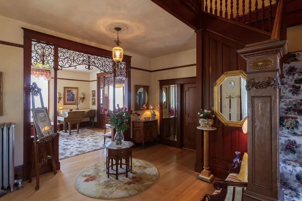 212 3rd Avenue E Polson MT 59860