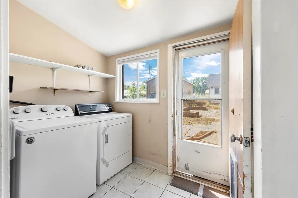 1325 E Lyndale Avenue Helena MT 59601