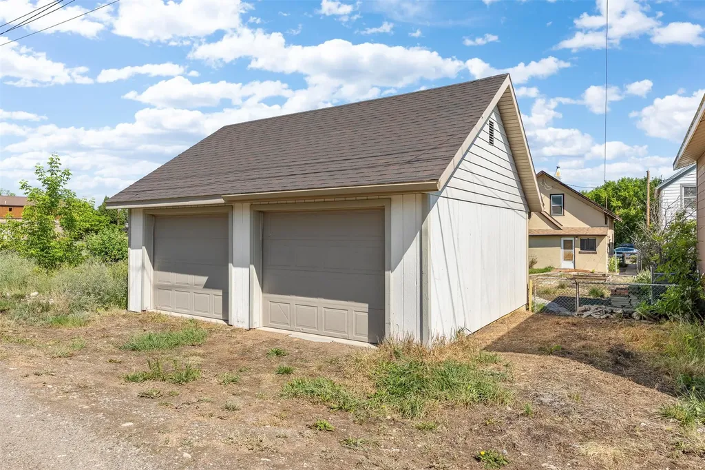 1325 E Lyndale Avenue Helena MT 59601